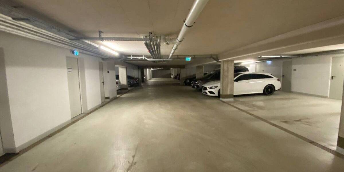 Etagenwohnung Halle (Saale) Innenstadt - 5 Zimmer, 181 m&sup2;, 700.000&euro; | Angebot:26867266