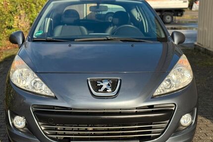 Peugeot 207 90.000 km 2.999 &euro; Geldern 47608