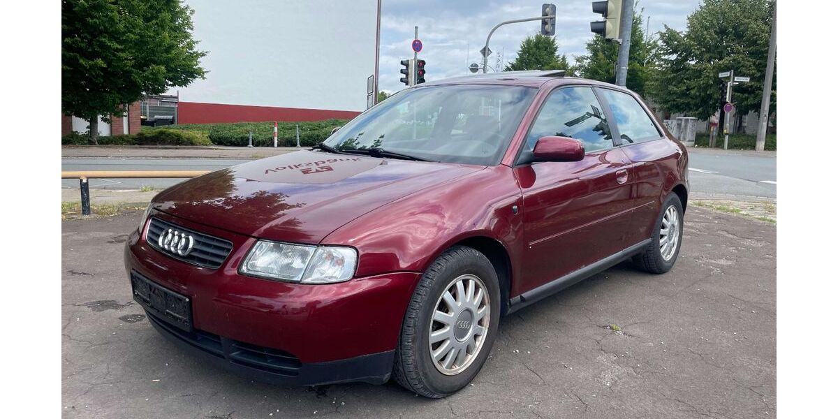 Audi A3 226.000 km 2.990 &euro; Herford 32049