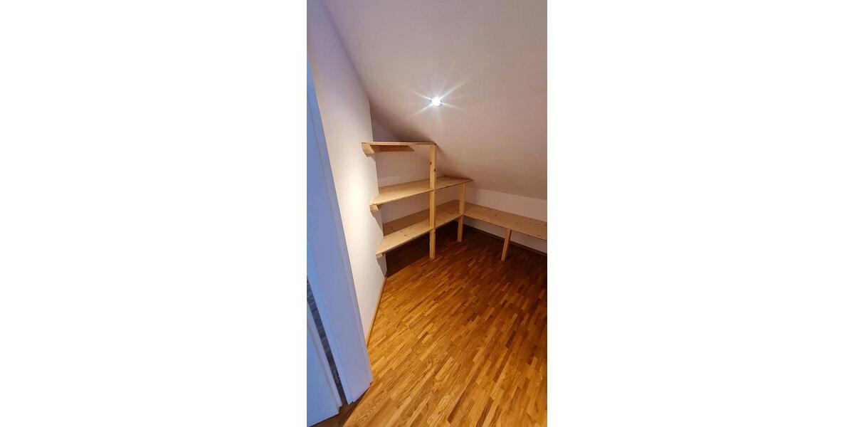 Dachgeschoßwohnung Fürth Bislohe - 3 Zimmer, 79 m&sup2;, 299.999&euro; | Angebot:27457438