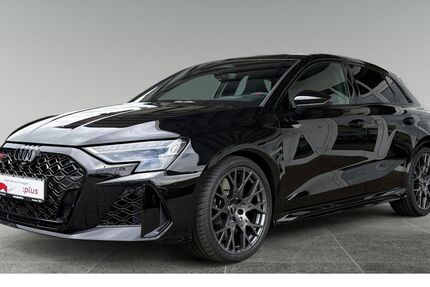 Audi RS3 4.280 km 70.880 &euro; Pronsfeld 54597