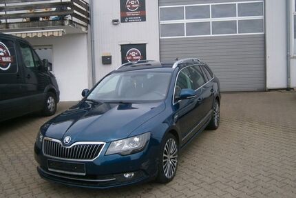 Skoda Superb 179.500 km 7.990 &euro; Eppingen 75031