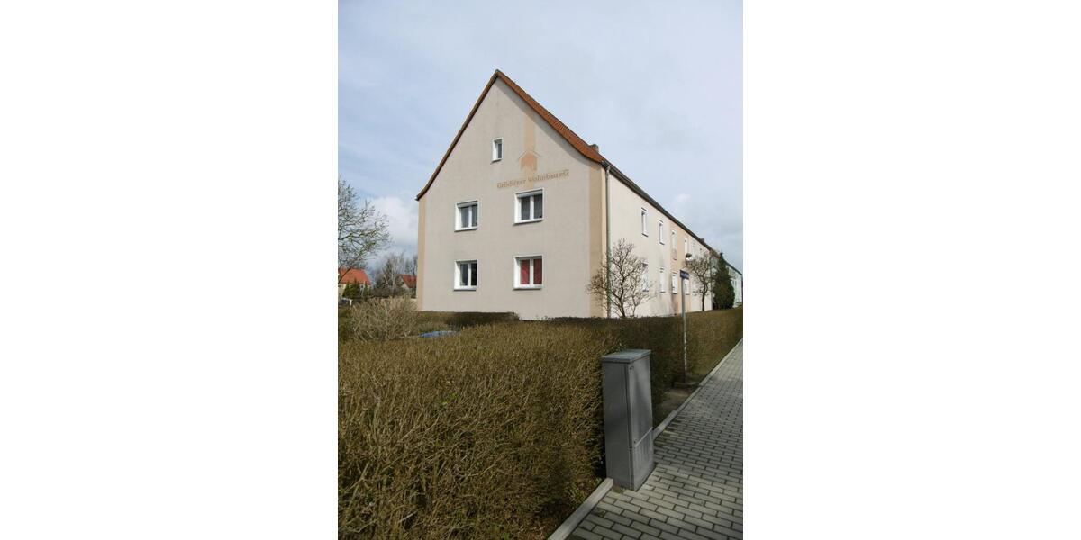 Erdgeschoßwohnung Gröditz - 1 Zimmer, 36 m&sup2;, 190&euro; | Angebot:25438190