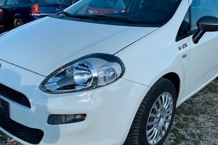 Fiat Punto 48.581 km 5.490 € München 81827