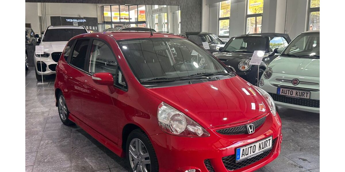 Honda Jazz 114.808 km 4.900 &euro; München 81829