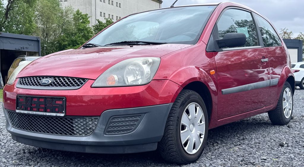 Ford Fiesta 71.000 km 2.300 &euro; Hünfeld 36088