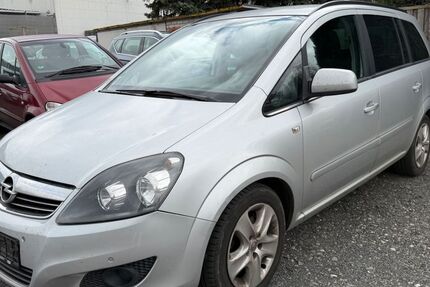 Opel Zafira 257.411 km 2.290 &euro; Elsterwerda 04910
