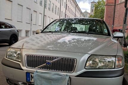 Volvo S80 220.920 km 2.199 &euro; München 81669