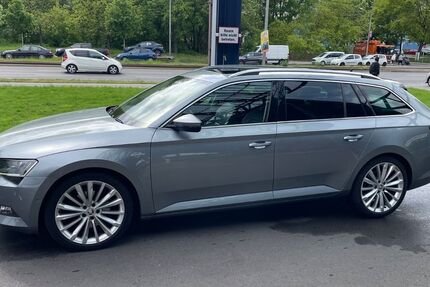 Skoda Superb 186.088 km 15.900 &euro; Berlin 10315