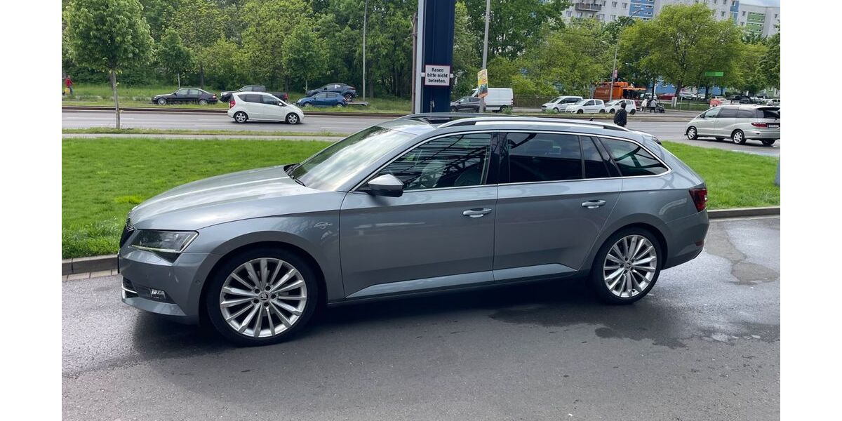 Skoda Superb 186.088 km 15.900 &euro; Berlin 10315