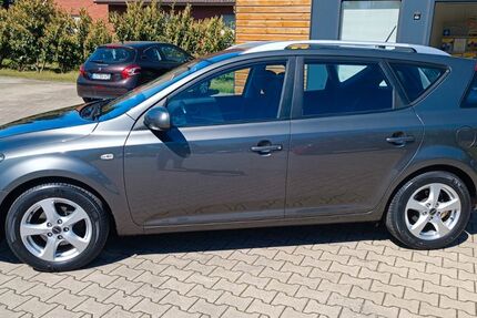 Kia ceed / Ceed 133.000 km 6.000 &euro; Moormerland 26802