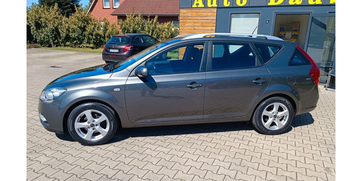 Kia ceed / Ceed 133.000 km 6.000 &euro; Moormerland 26802