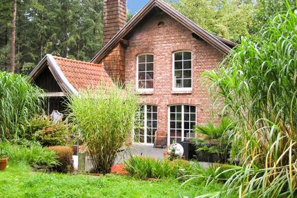 RESERVIERT! Charmantes Landhaus in einzigartiger Lage!