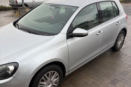 VW Golf 156.000 km 5.000 &euro; Oldenburg 26135