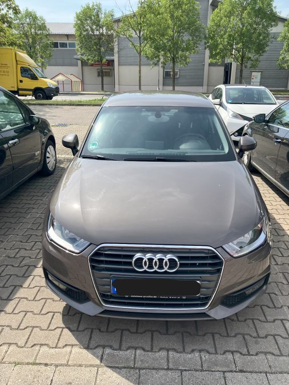 Audi A1 78.100 km 11.900 € München 81541