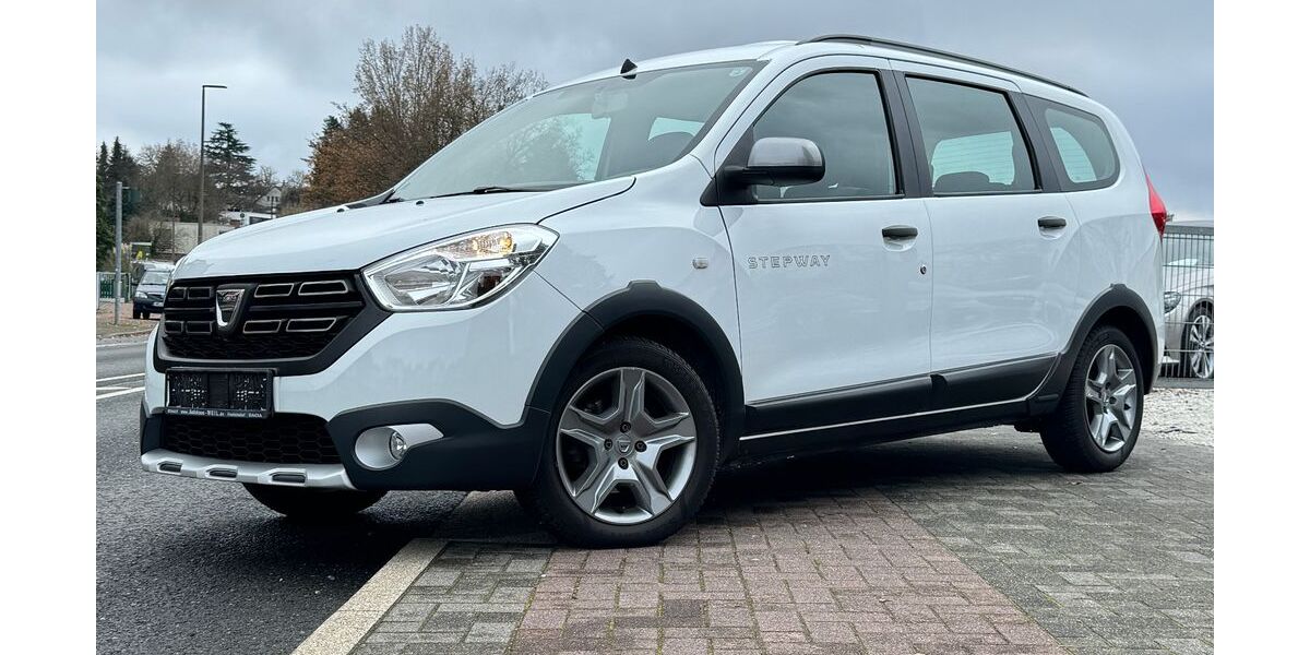 Dacia Lodgy 47.000 km 13.900 &euro; Bad Homburg 61350
