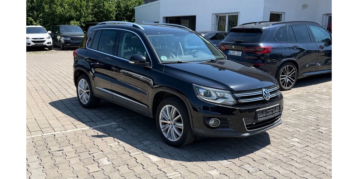 VW Tiguan 220.000 km 7.450 &euro; Erbach bei Ulm 89155