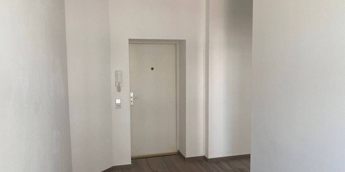 Zimmer Halle (Saale) Innenstadt - 1 Zimmer, 36 m&sup2;, 310&euro; | Angebot:26376800