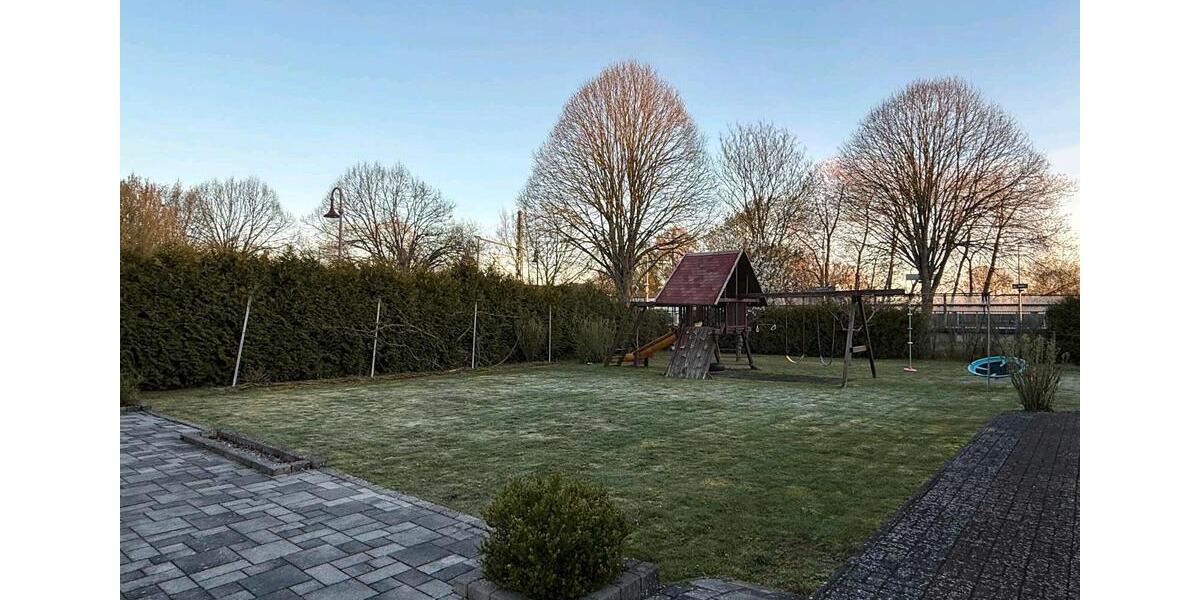 Etagenwohnung Queidersbach - 5 Zimmer, 224 m&sup2;, 3.200&euro; | Angebot:26335203