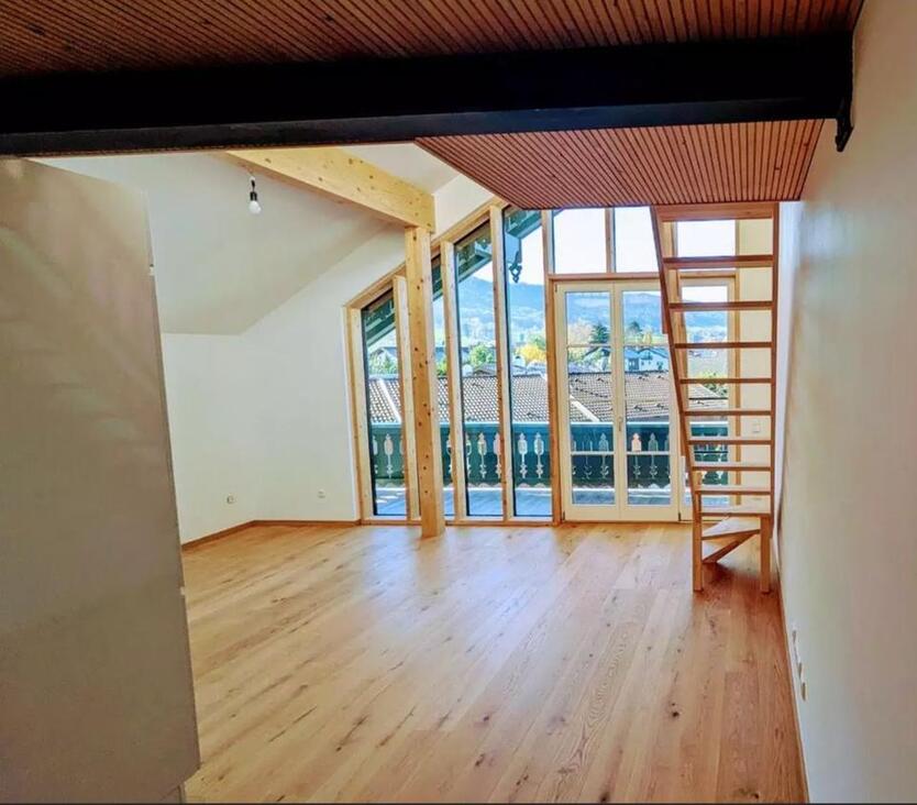 Attraktive GalerieWohnung über den Dächern von Au