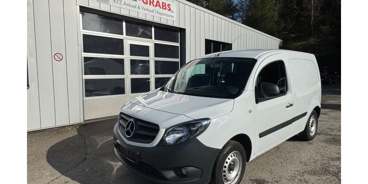 Mercedes-Benz Citan 124.000 km 10.900 &euro; Gemünden 55490