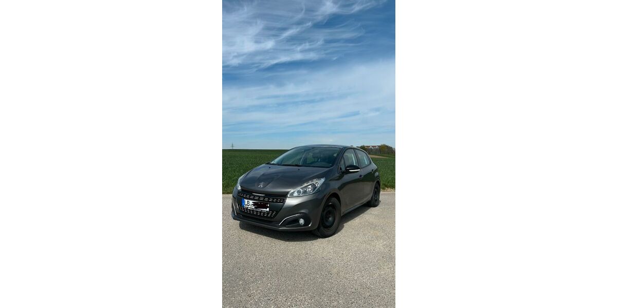 Peugeot 208 63.944 km 9.900 &euro; Ditzingen 71254