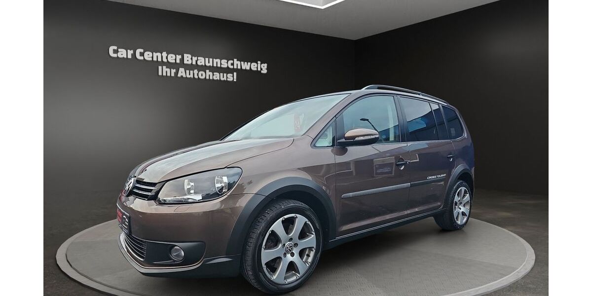 VW Touran 165.500 km 11.999 &euro; Braunschweig 38120