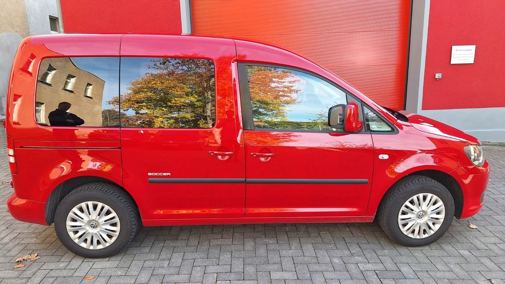 VW Caddy 144.424 km 8.500 &euro; Limbach-Oberfrohna 09212