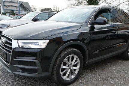 Audi Q3 50.600 km 18.999 &euro; Paderborn 33100