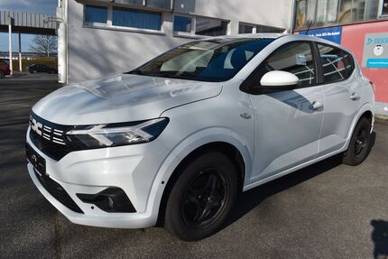 Dacia Sandero 19.000 km 15.300 &euro; Neustadt bei Coburg 96465