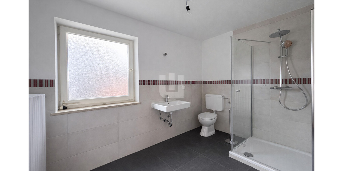 WINDISCH - Erstbezug nach Renovierung: Schöne DHH mit viel Platz für die gesamte Familie -bezugsfrei 4 zimmer