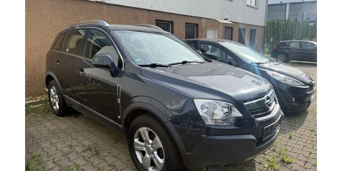 Opel Antara 175.000 km 1.990 &euro; Aalen 73431