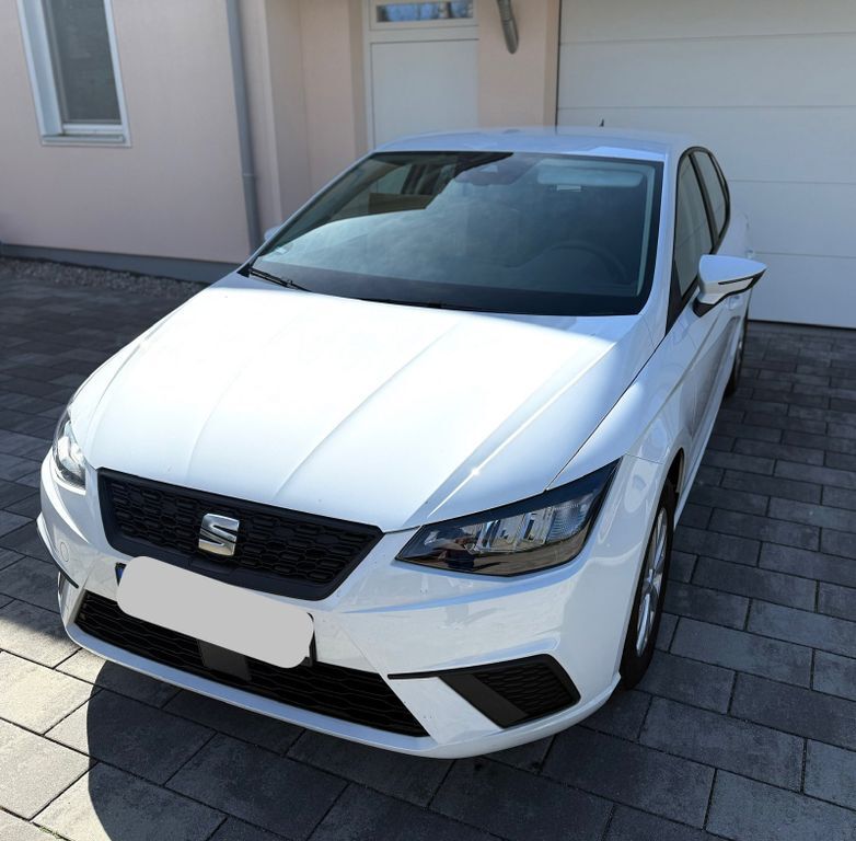 Seat Ibiza 13.500 km 15.990 € Wielenbach 82407