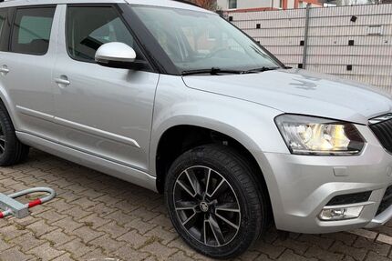 Skoda Yeti 89.000 km 13.700 € Ulm 89077