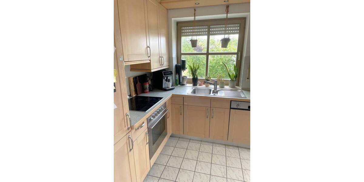 Etagenwohnung Bad Salzuflen Innenstadt - 3 Zimmer, 104 m&sup2;, 800&euro; | Angebot:26779631