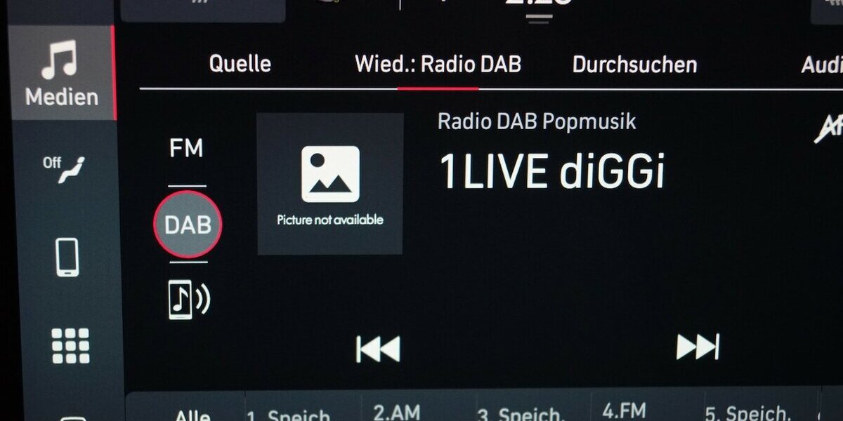 Fiat 500e Action Carplay Android Sitzheizung 38.100 km 12.680 &euro; Lich 35423