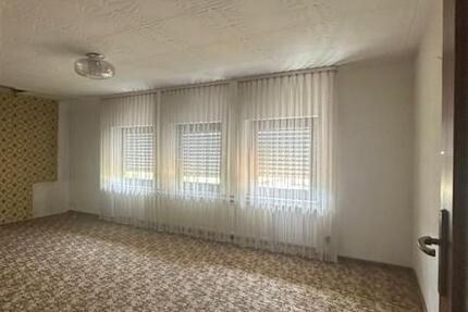 Miete: 2 Zimmer Wohnung Neckarsulm-Neuberg mit Küche+Parkplatz 2 zimmer