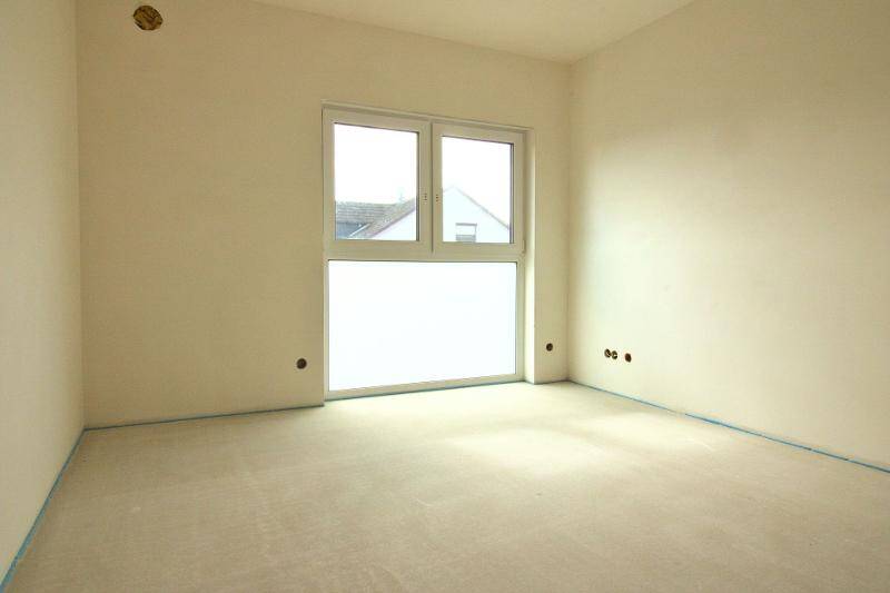 Reihenendhaus Oberstreu - 4 Zimmer, 146 m&sup2;, 399.000&euro; | Angebot:25695974