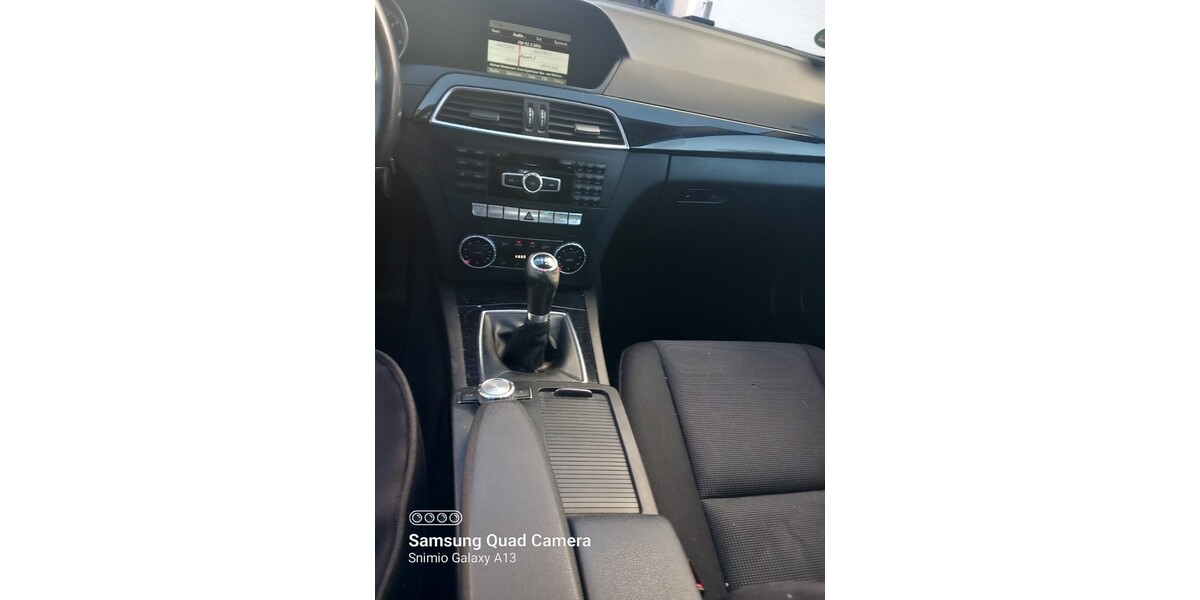 Mercedes-Benz C 200 215.000 km 10.000 &euro; Heroldsberg 90562