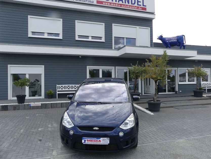 Ford S-Max 114.000 km 8.000 € Magdeburg 39108