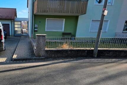 Wohnung Oberasbach - 3 Zimmer, 65 m&sup2;, 650&euro; | Angebot:25948032