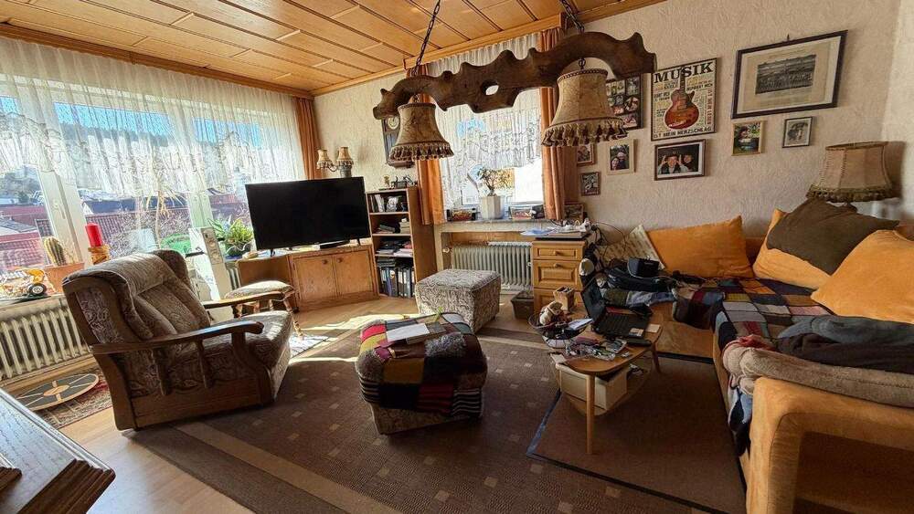 Mehrfamilienhaus, Wohnhaus Weil der Stadt Münklingen - 9 Zimmer, 189 m&sup2;, 739.000&euro; | Angebot:25358130