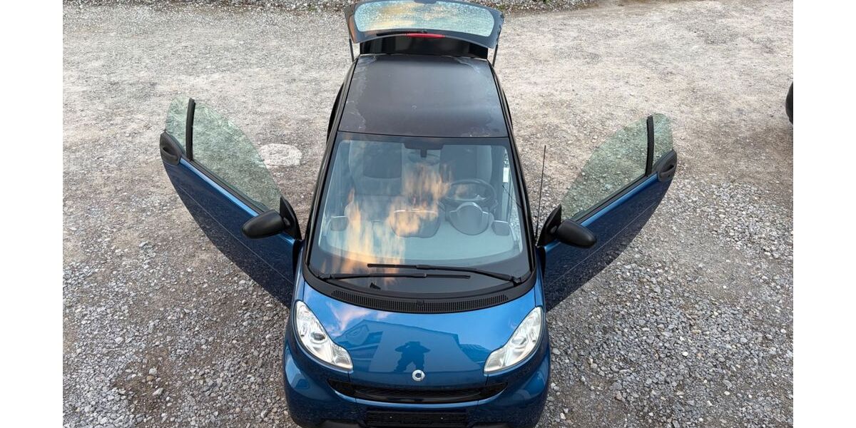 Smart ForTwo 146.446 km 3.390 &euro; Böblingen 71032