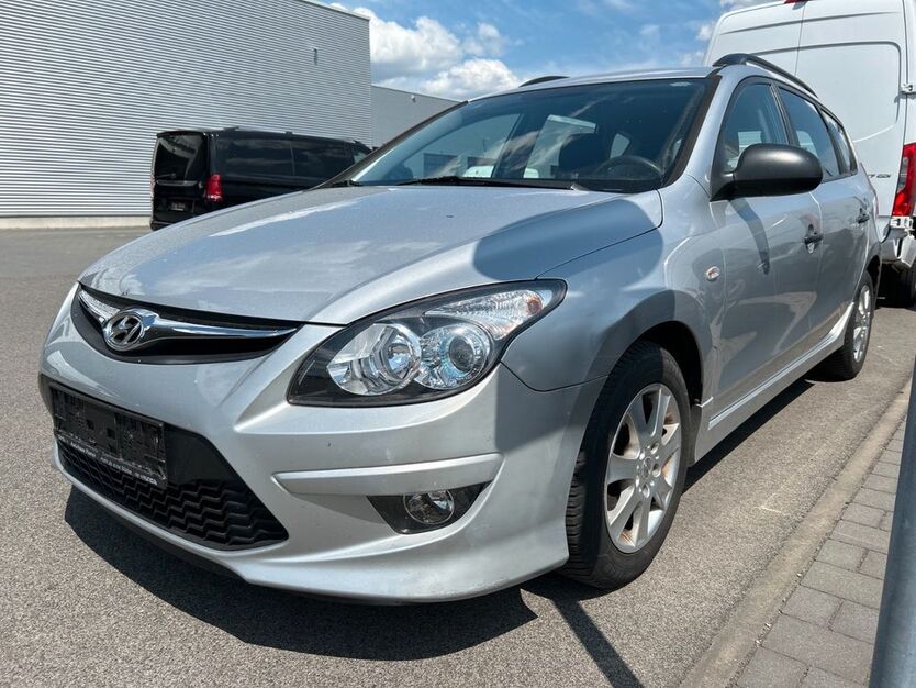 Hyundai i30 115.880 km 3.800 € München 81243