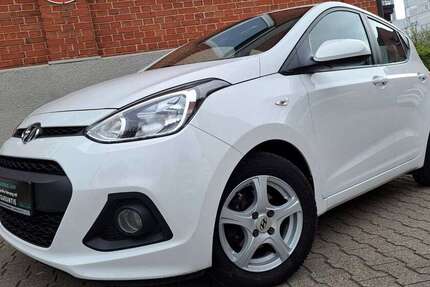 Hyundai i10 66.000 km 9.600 &euro; Stuttgart 70563