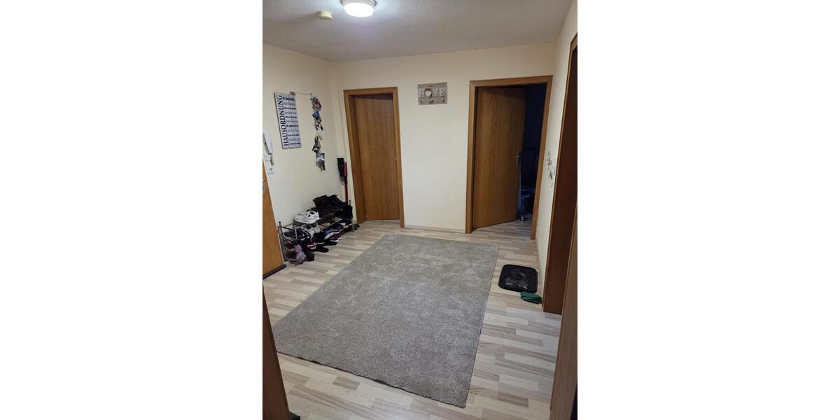 Dachgeschoßwohnung Brilon - 3 Zimmer, 73 m&sup2;, 380&euro; | Angebot:25394252