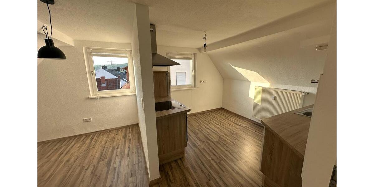 Dachgeschoßwohnung Goldbach - 3 Zimmer, 60 m&sup2;, 750&euro; | Angebot:25168423