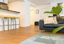 Stuttgart-City: Stilvolle 3,5-Zi.-Wohnung mit Loftflair