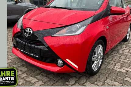Toyota Aygo 100.000 km 6.990 &euro; Sangerhausen 06526