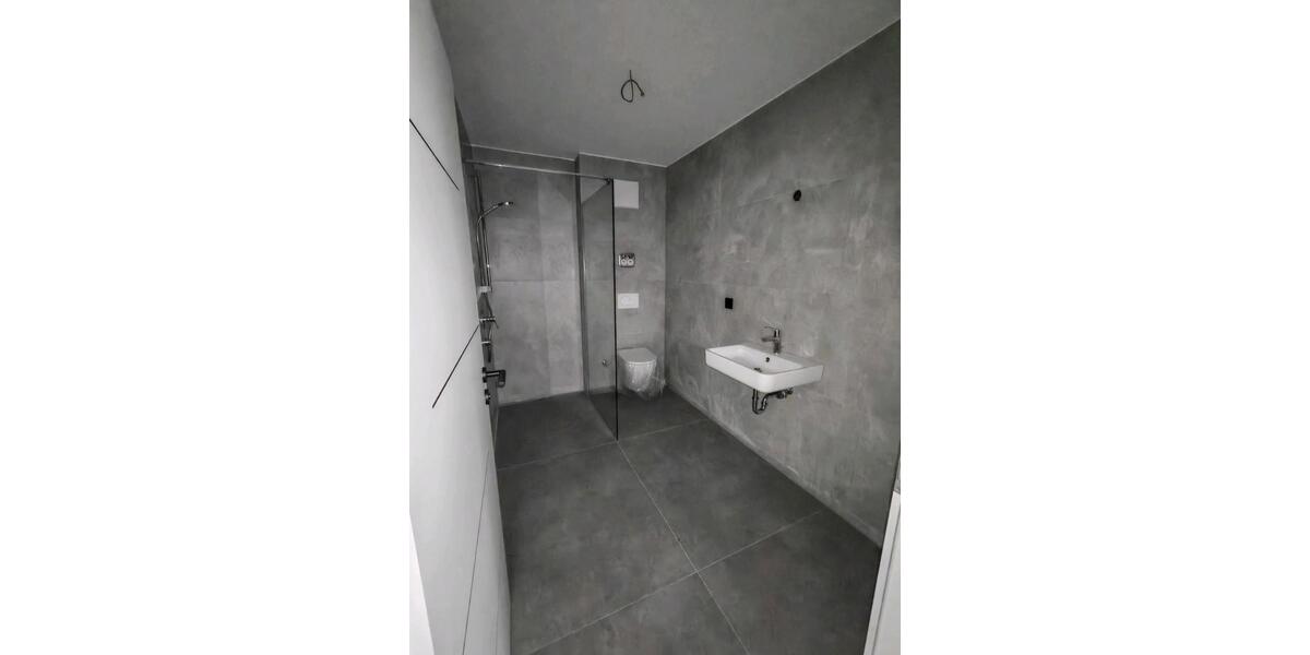 Etagenwohnung Bretten - 3 Zimmer, 76 m&sup2;, 1.100&euro; | Angebot:26677364